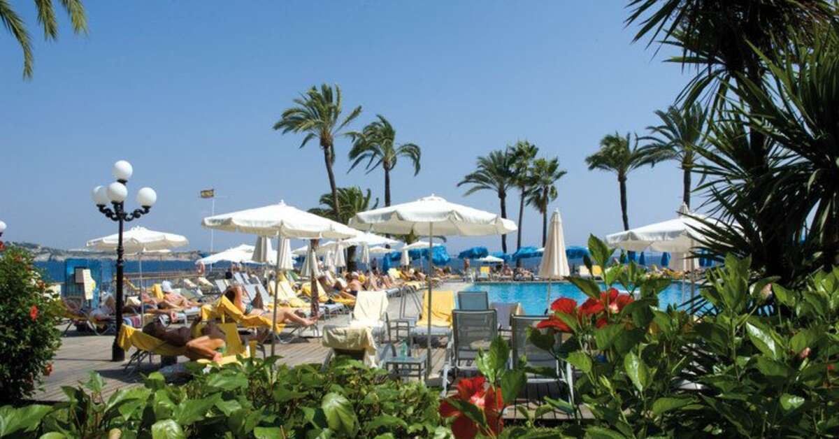 Een foto van het zwembad bij Palace Bonanza Playa & Spa