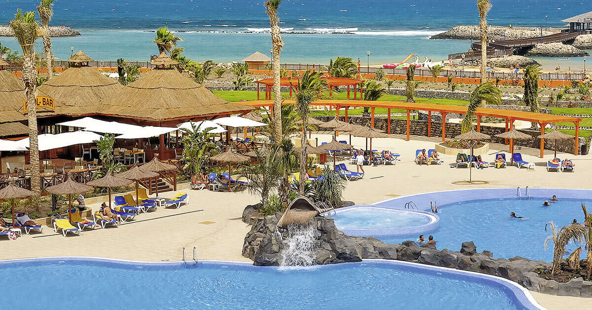 Ein Foto vom Pool im Elba Carlota Beach & Golf Resort