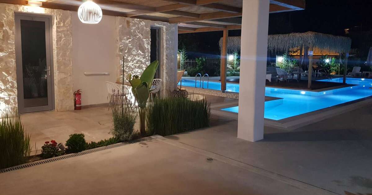 Een foto van het zwembad bij Agorastos Boutique Hotel
