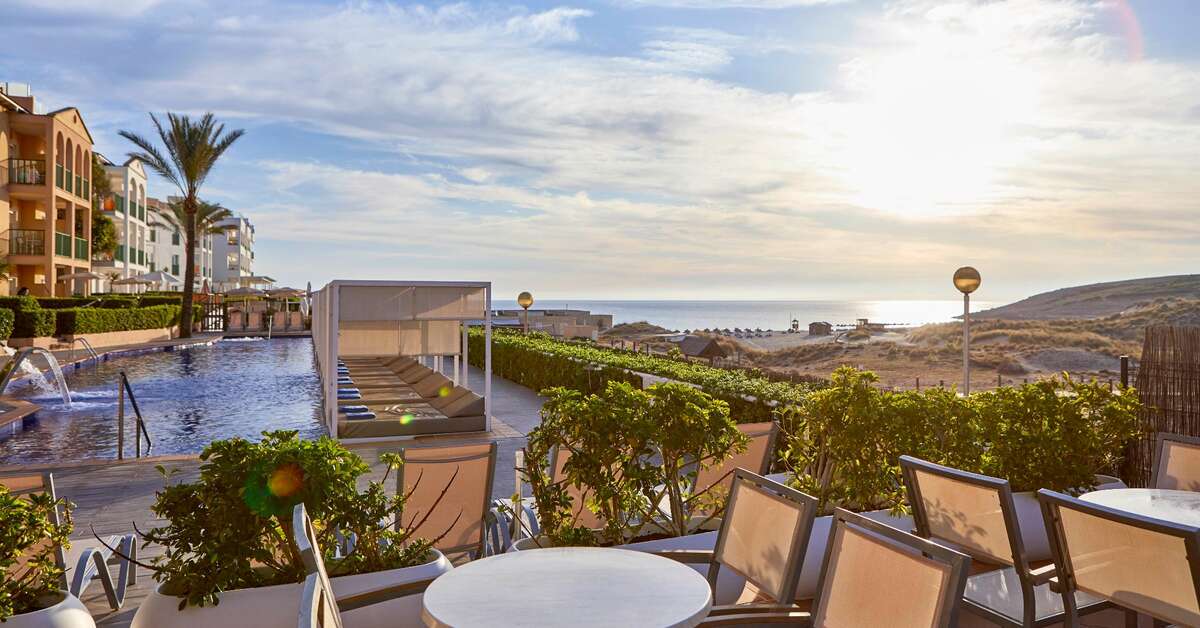 Ein Foto Hotel Zafiro Cala Mesquida