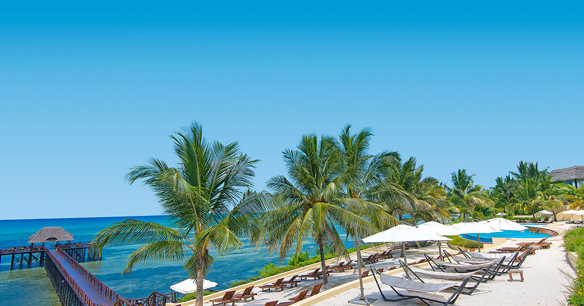 Een foto van het terras bij Sea Cliff Resort & Spa