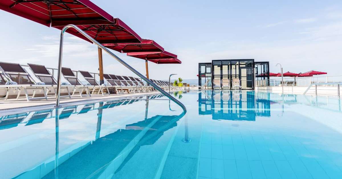 Een foto van het zwembad bij Hotel Plaza Duce