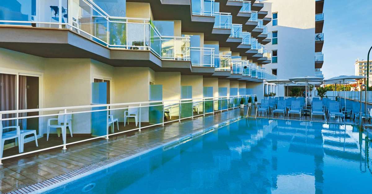 Een foto van BQ Amfora Beach Hotel