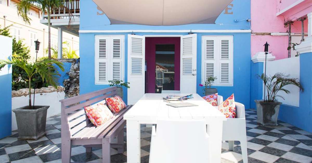 Een foto van de buitenkant van Scuba Lodge Boutique Hotel & Ocean Suites