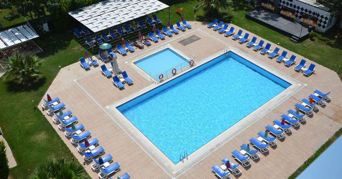 Een foto van het zwembad bij The Gap Hotel Kusadasi
