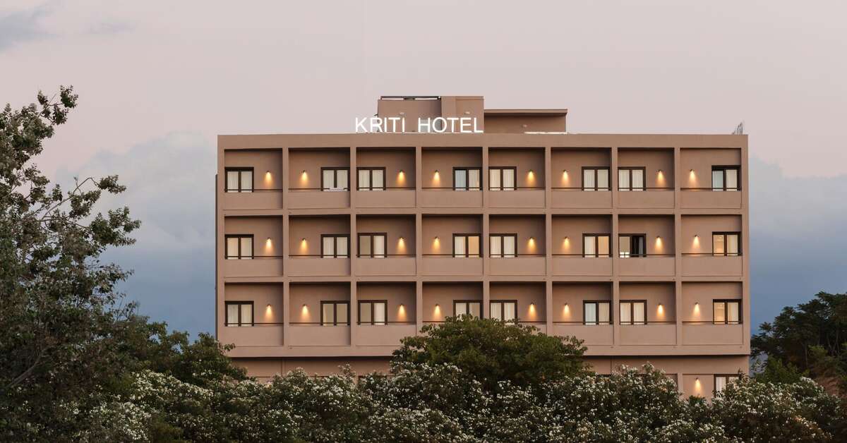 Een foto van de buitenkant van Kriti Hotel