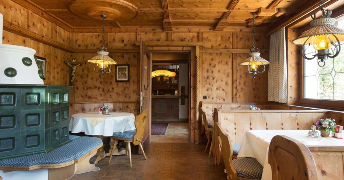 Een foto van het interieur van Hotel Bichlingerhof