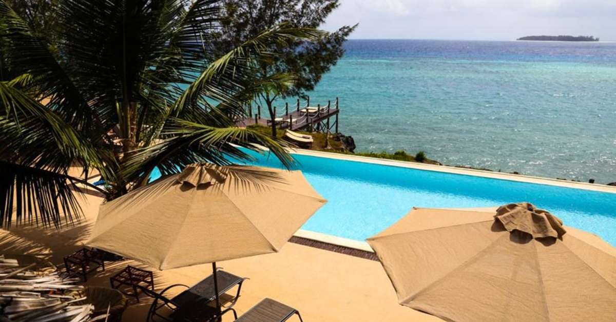 Een foto van het zwembad bij Sunshine Marine Lodge
