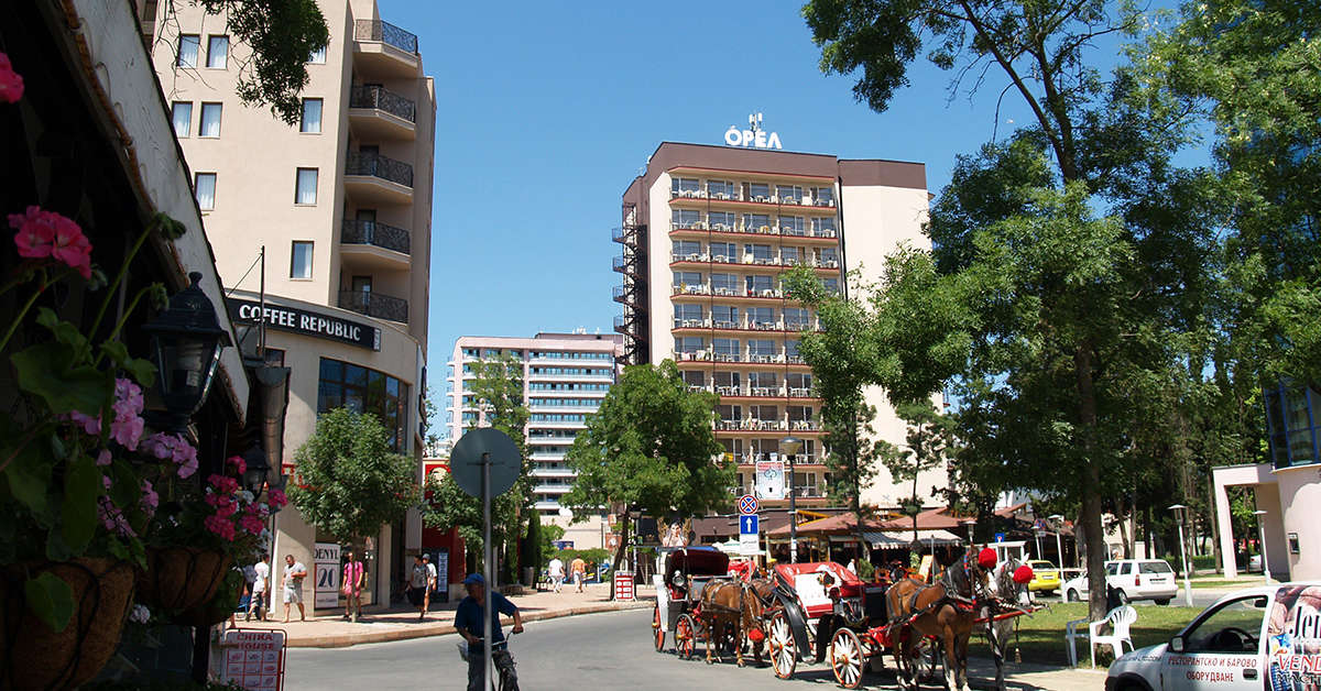 Een foto van de buitenkant van Mpm Orel Hotel