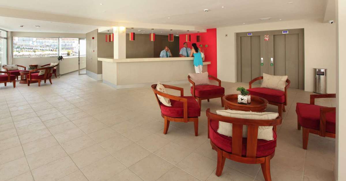 Een foto van het interieur van Hotel Revoli