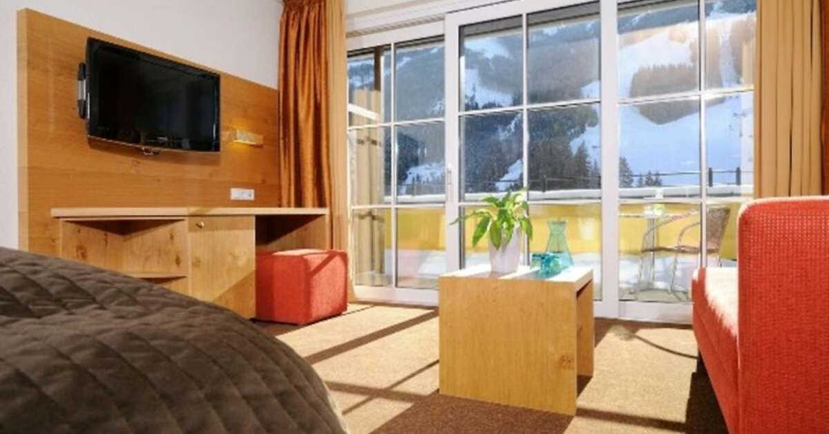 Een foto van het interieur van Hotel Saalbacher Hof