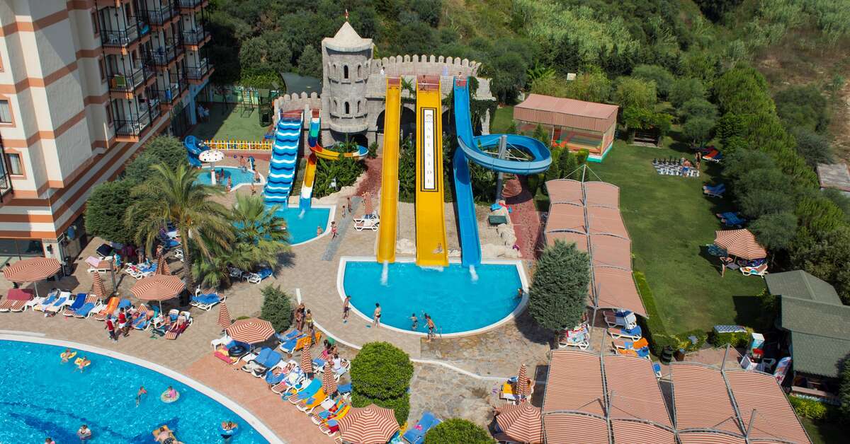 Ein Foto vom Pool im Adalya Art Side