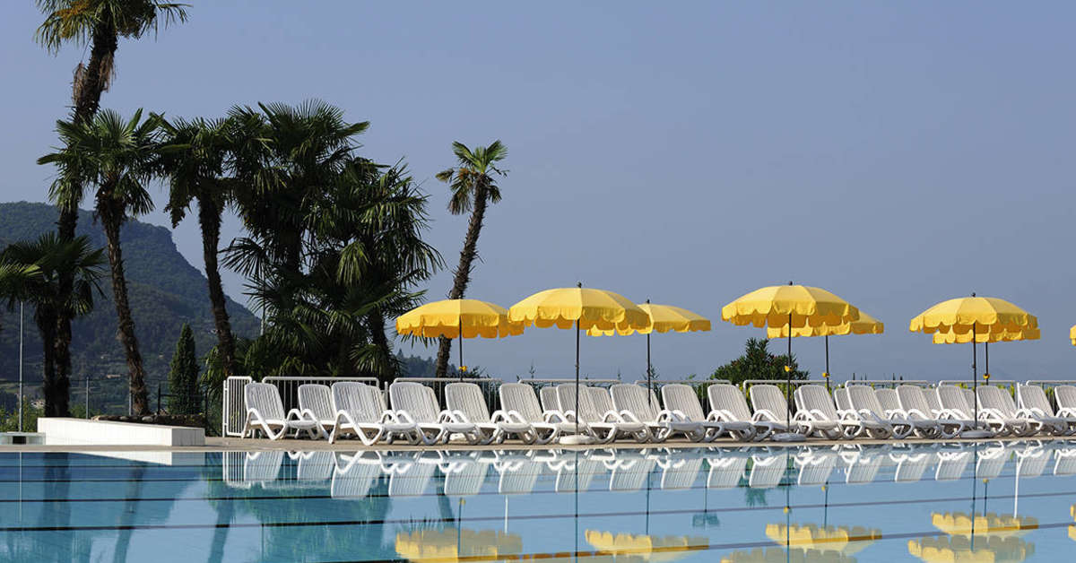 Een foto van het zwembad bij Poiano Resort