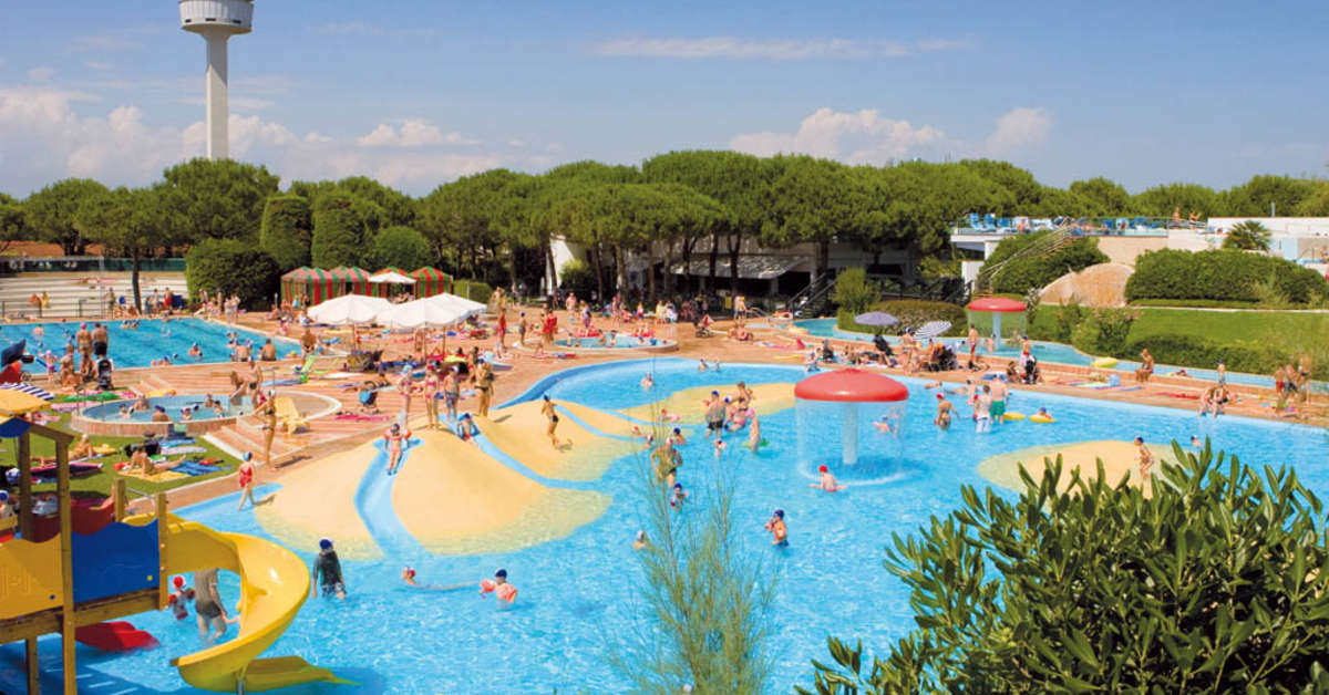 Een foto van het zwembad bij Camping Union Lido