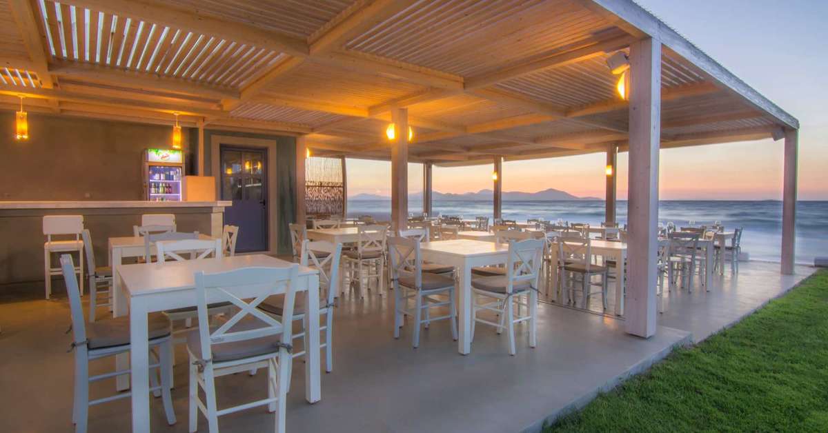 Een foto van de faciliteiten bij Aeolos Beach Hotel