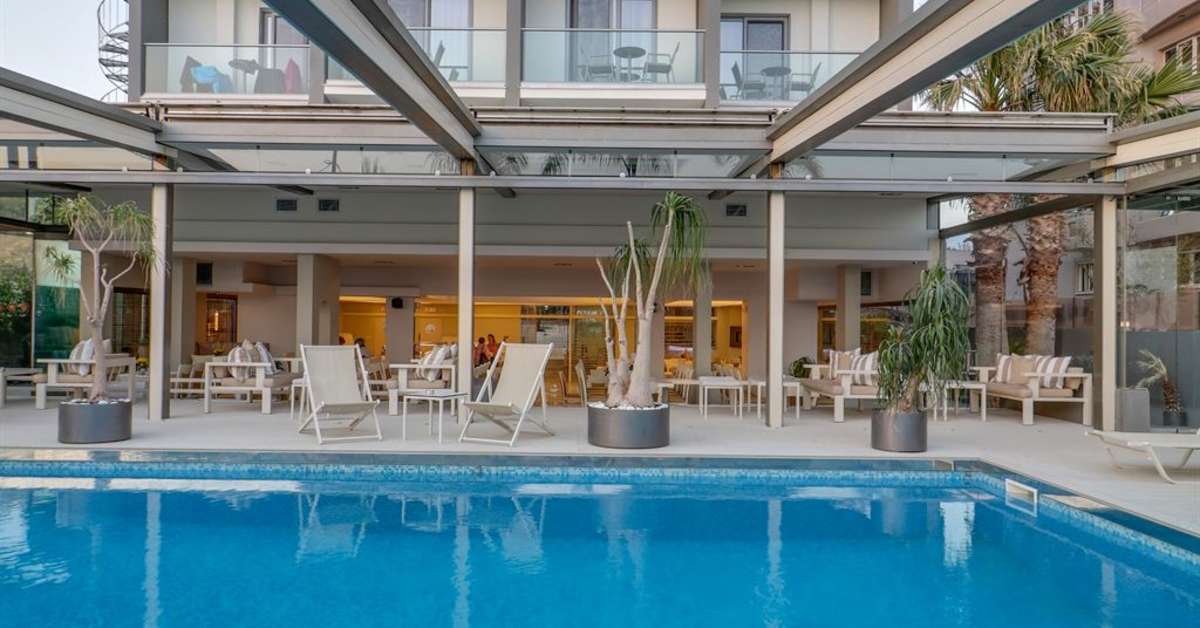 Een foto van het zwembad bij Hotel Palace