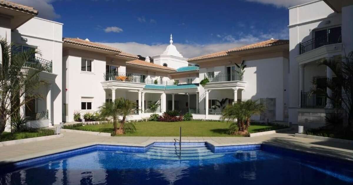 Een foto van het zwembad bij Appartementen Marina Turquesa
