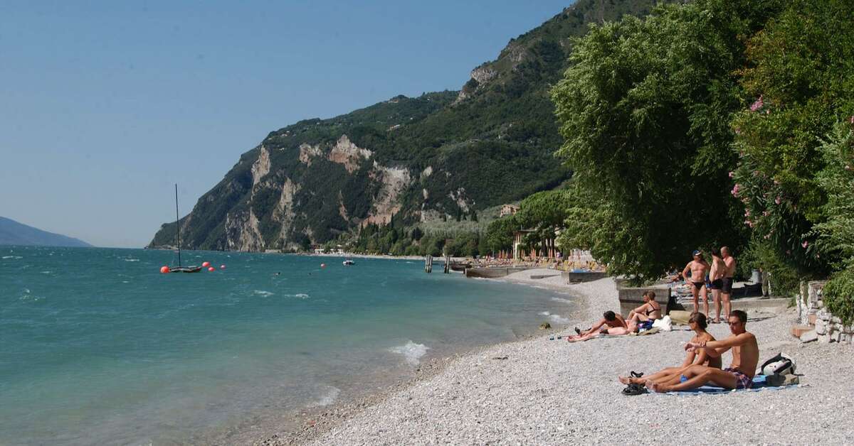 Een foto van het strand bij Camping Garda