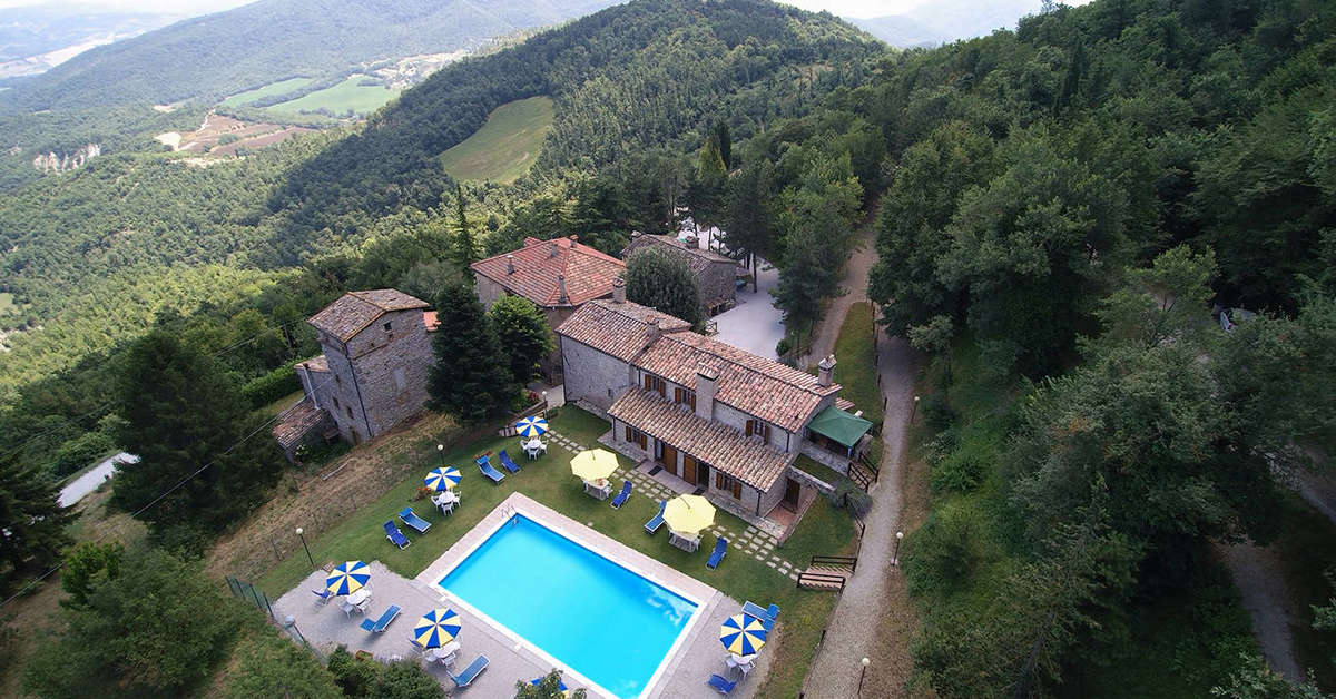 Een foto van het zwembad bij Agrituristica Monte Acuto