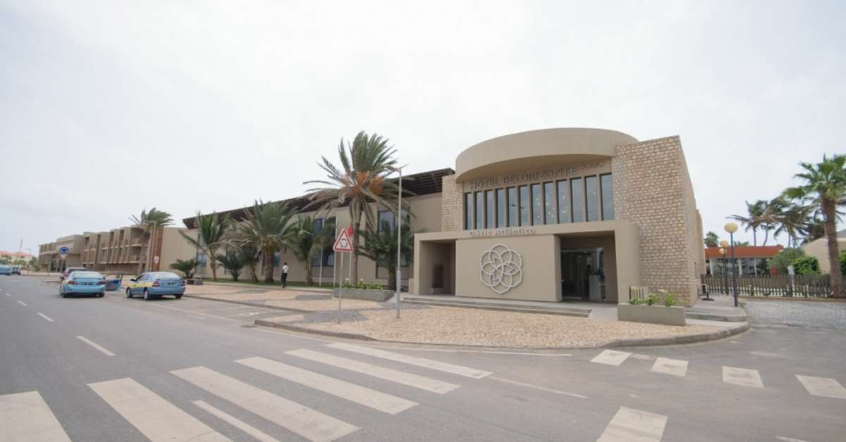 Een foto van de buitenkant van Oasis Belorizonte Hotel