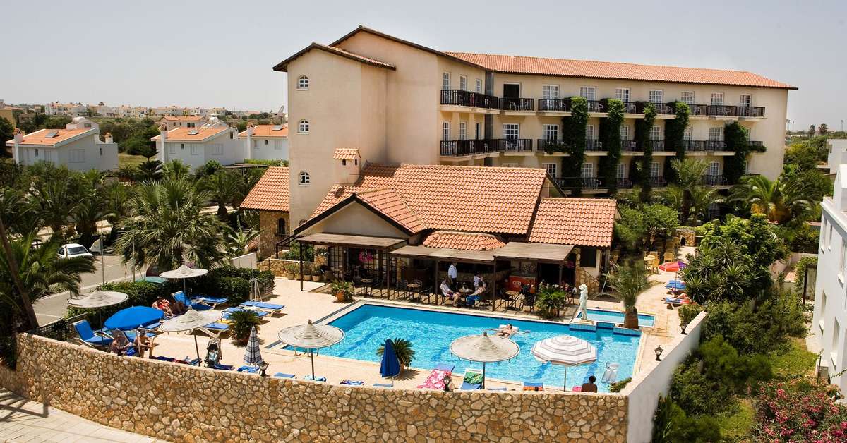 Een foto van een overzicht van Anais Bay Aparthotel