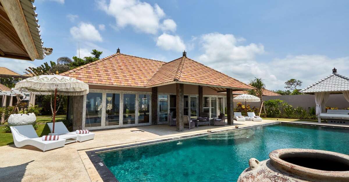 Een foto van The Royal Purnama