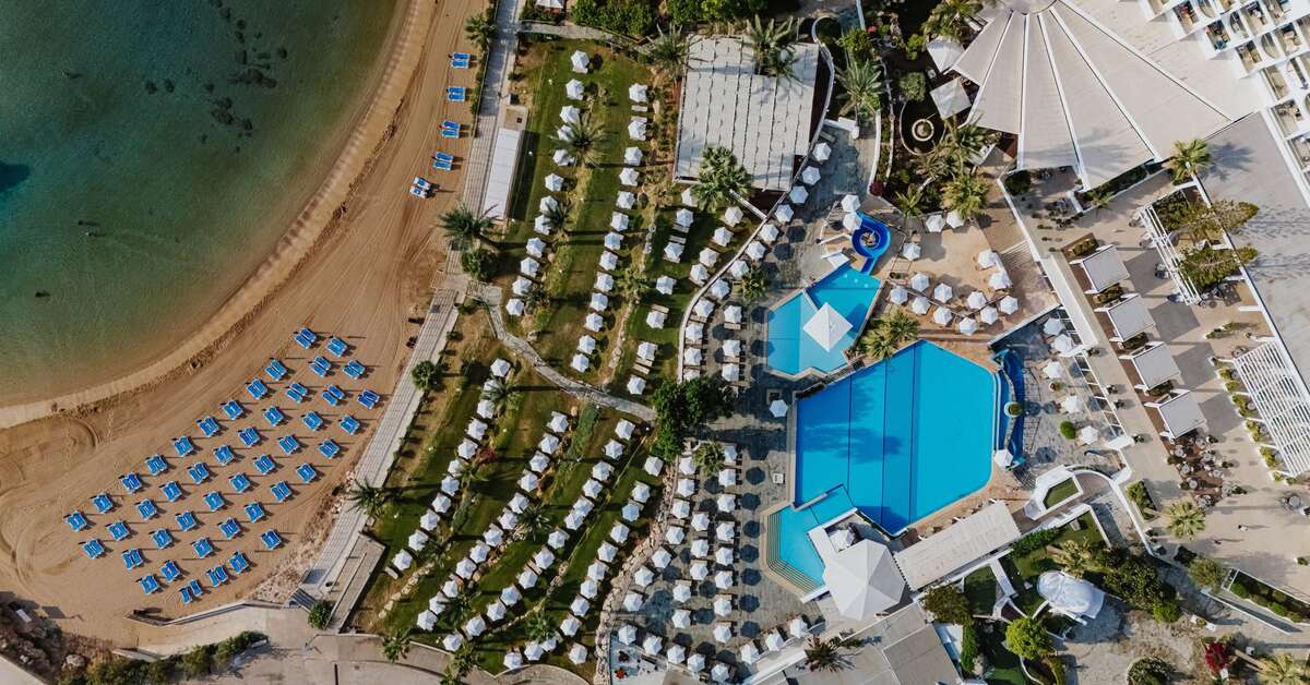 Een foto van The Golden Coast Beach Hotel