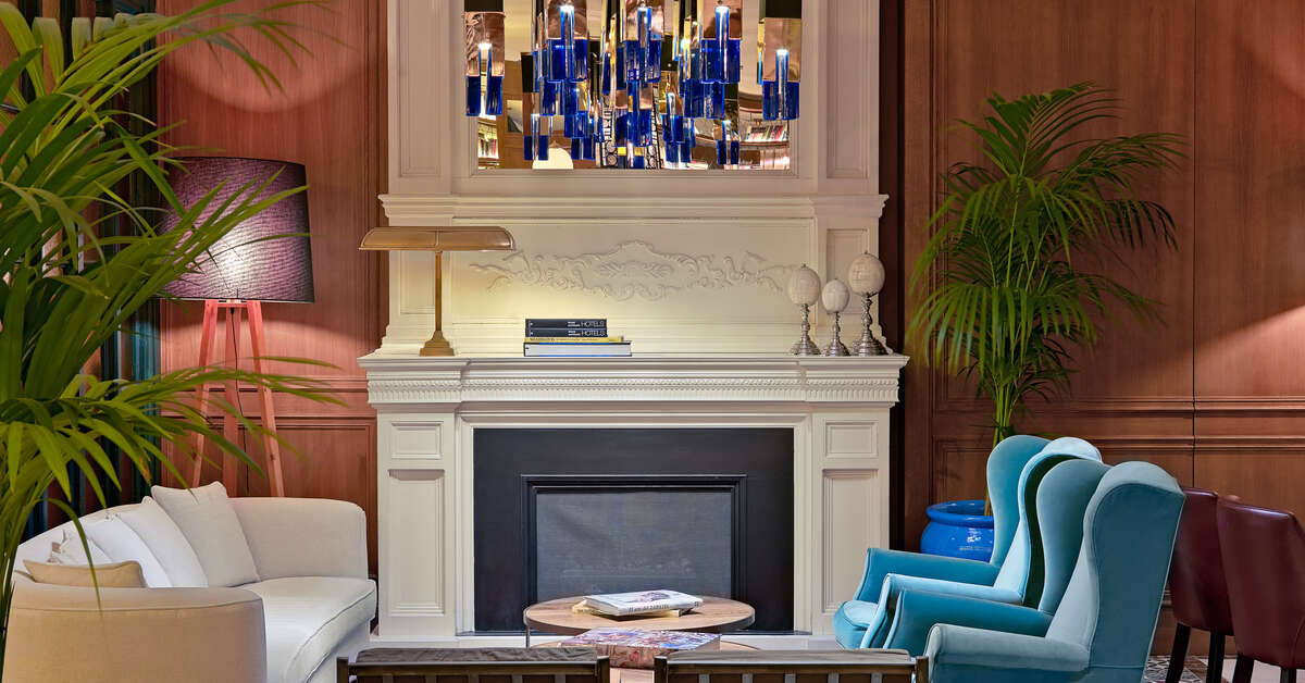 Een foto van het interieur van H10 Villa de la Reina