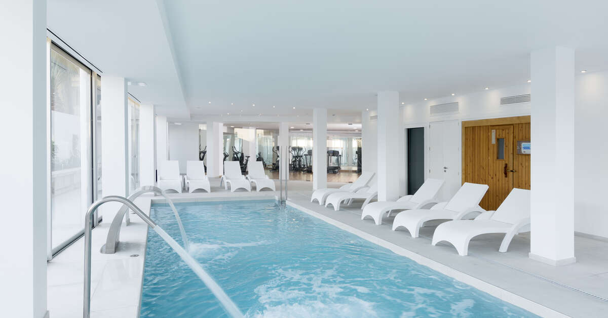 Ein Foto vom Pool im Reverence Mare Hotel