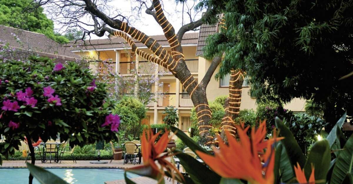 Ein Foto Protea Hotel Balalaika Crown Court