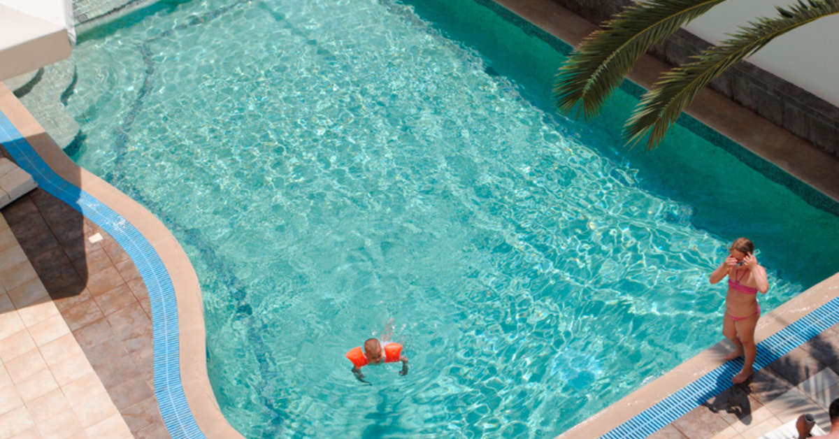 Ein Foto vom Pool im Elinotel Polis