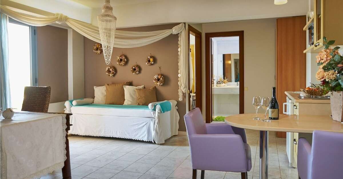 Ein Foto Golden Bay Hotel