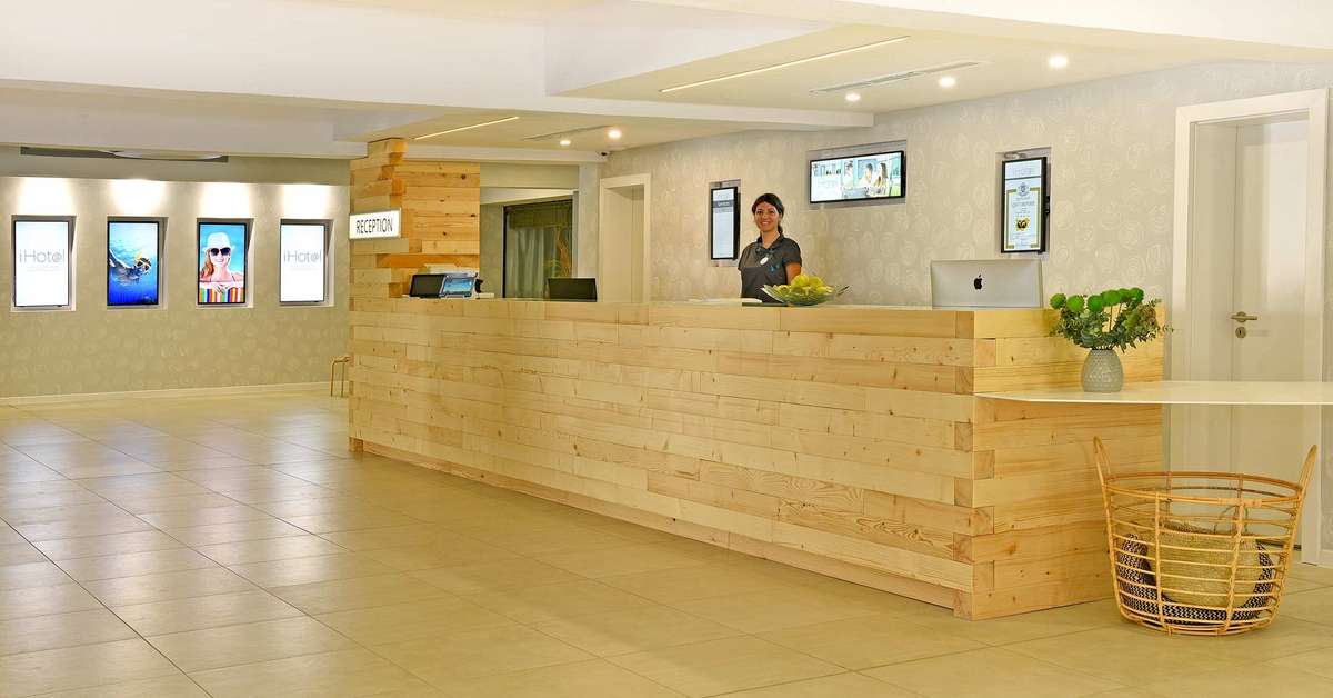 Een foto van het interieur van iHot@l Sunny Beach