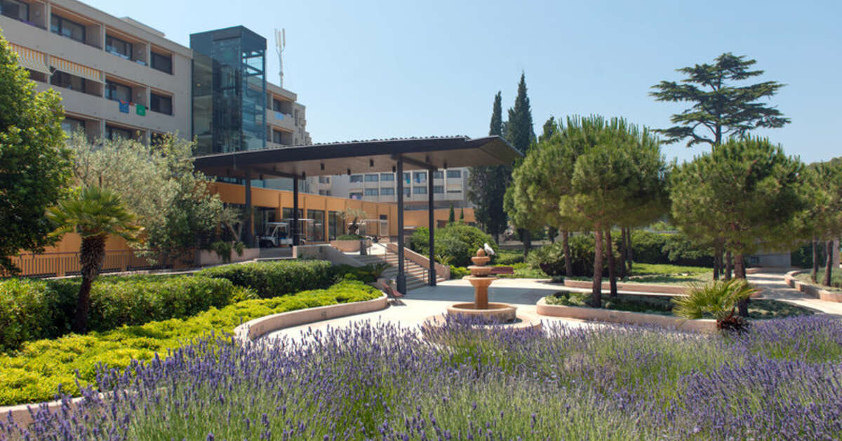Een foto van de buitenkant van Maistra Select Island Hotel Istra