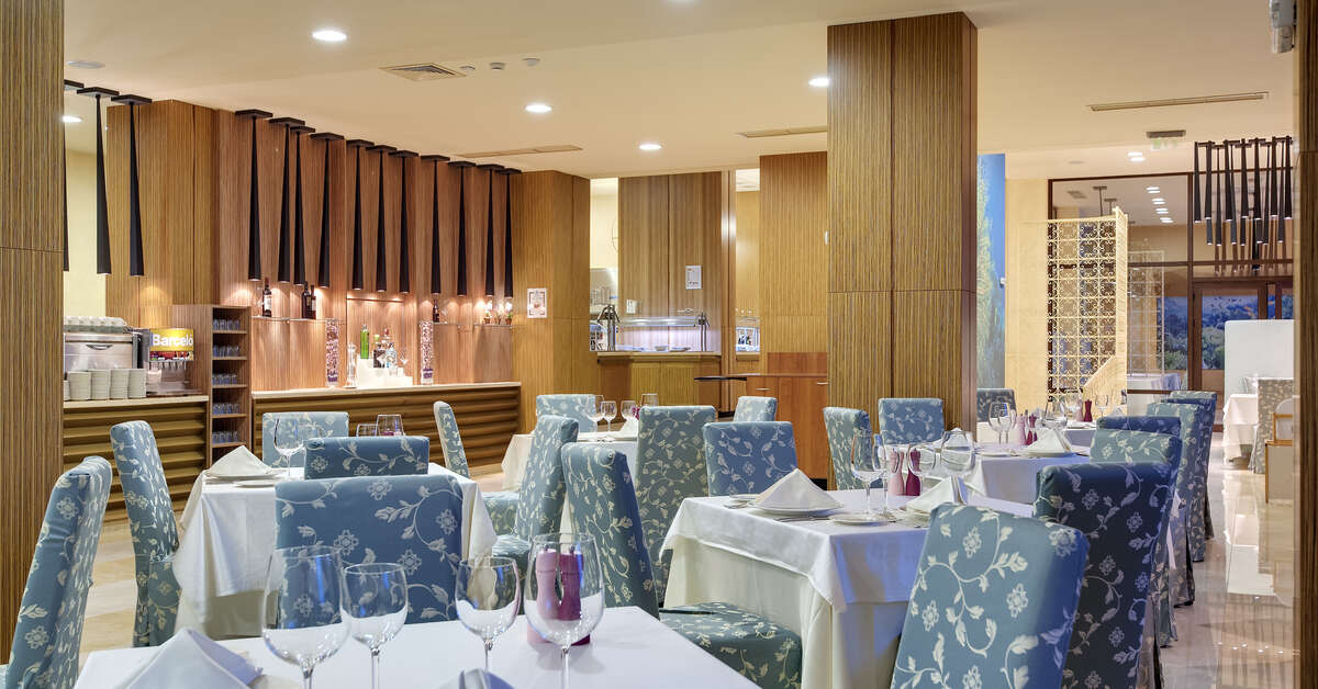 Ein Foto Barcelo Royal Beach