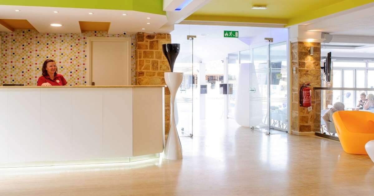 Een foto van het interieur van Hotel Mimosa