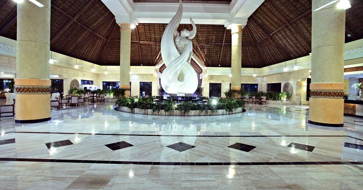 Een foto van het interieur van Luxury Bahia Principe Akumal