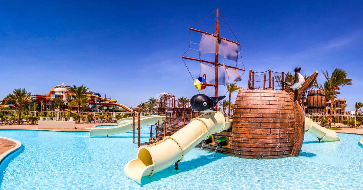 Een foto van het zwembad bij Jaz Makadi Saraya Resort
