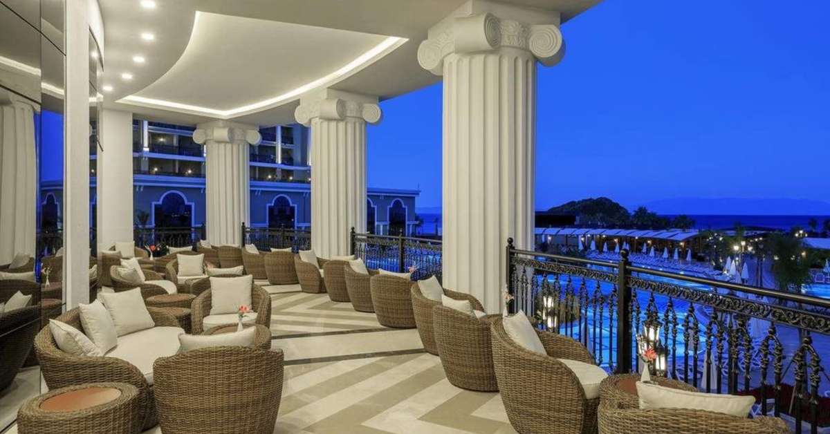 Een foto van het terras bij Sunis Efes Royal Palace Resort & Spa