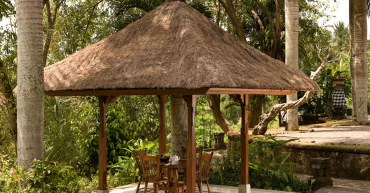 Een foto van het terras bij The Payogan Villa Resort & Spa