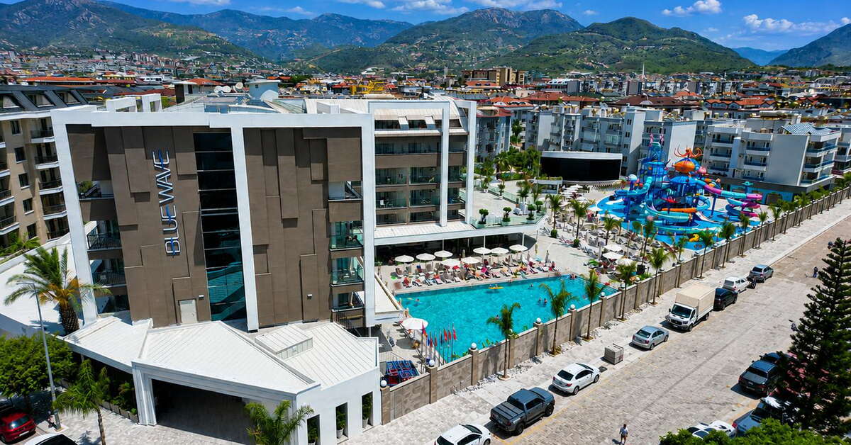 Ein Foto Blue Wave Suite Hotel