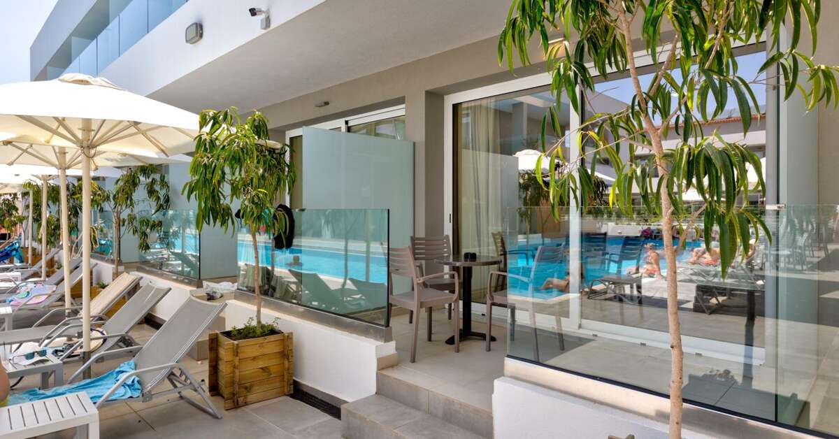 Een foto van White Olive Premium Hotel