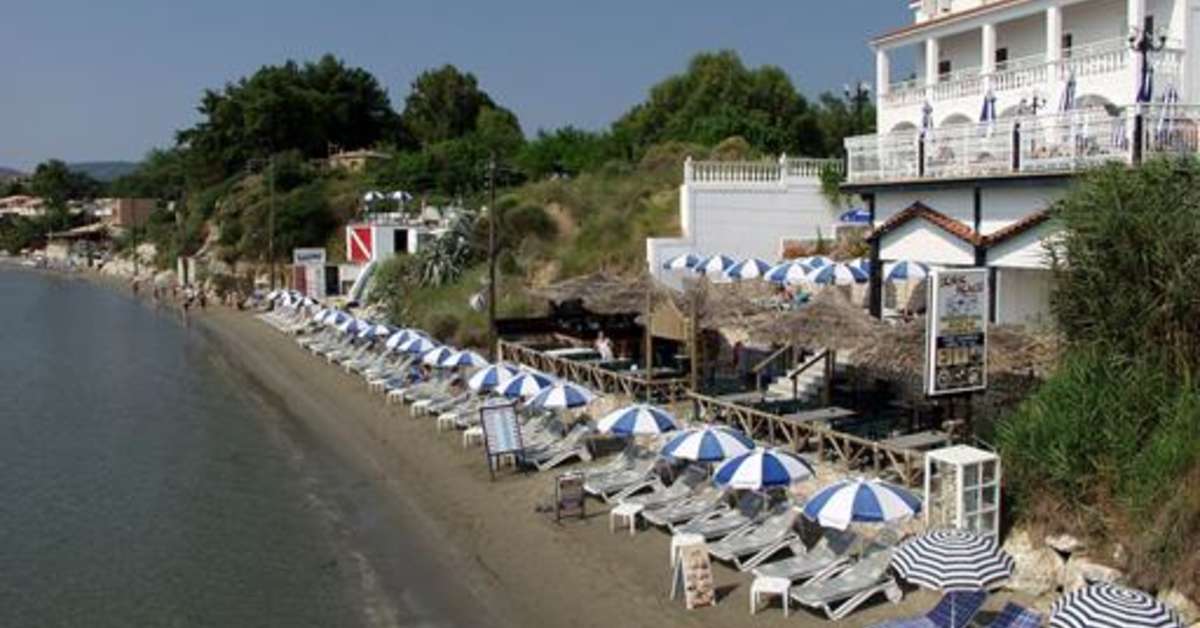 Ein Foto vom Strand beim Denise Beach