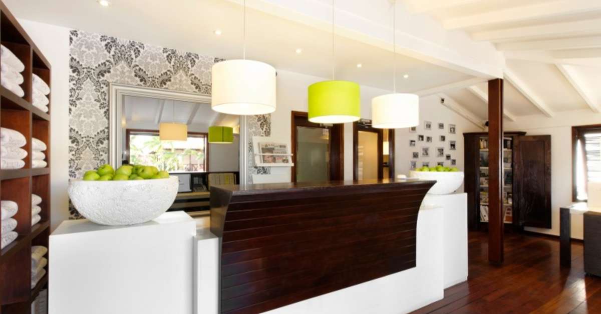 Een foto van het interieur van Papagayo Beach Resort