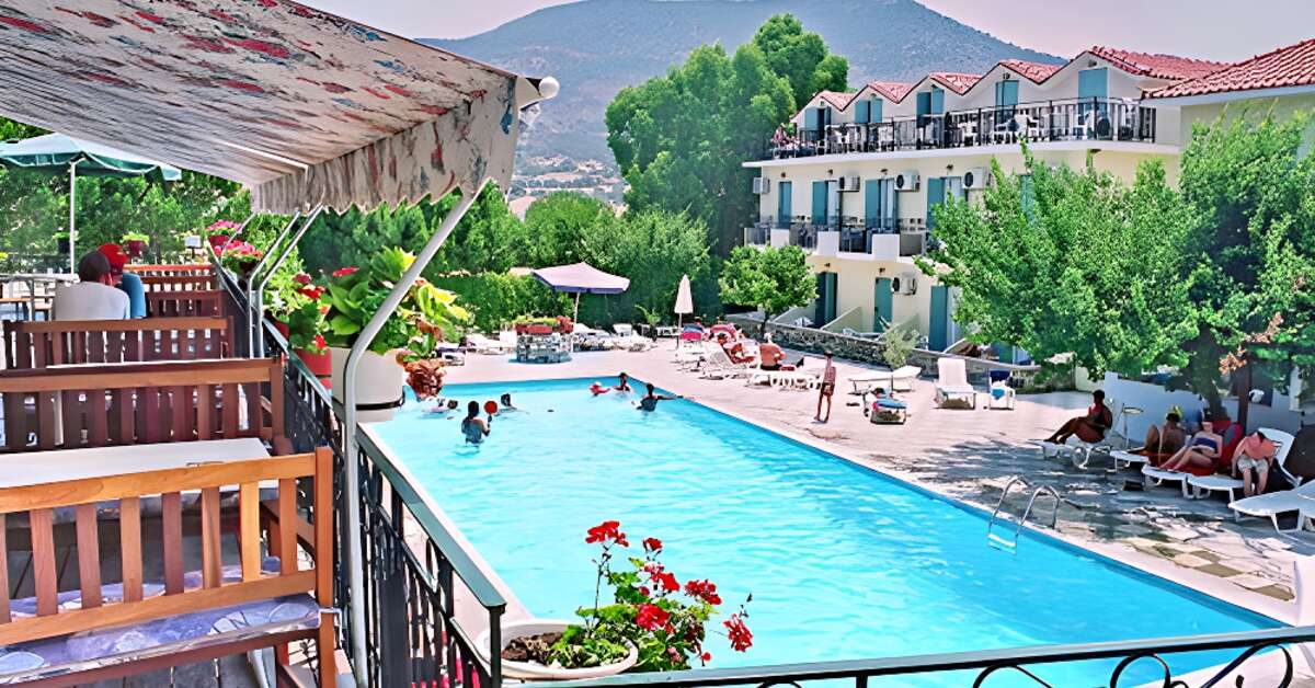 Een foto van een overzicht van Hotel Theofilos Classic