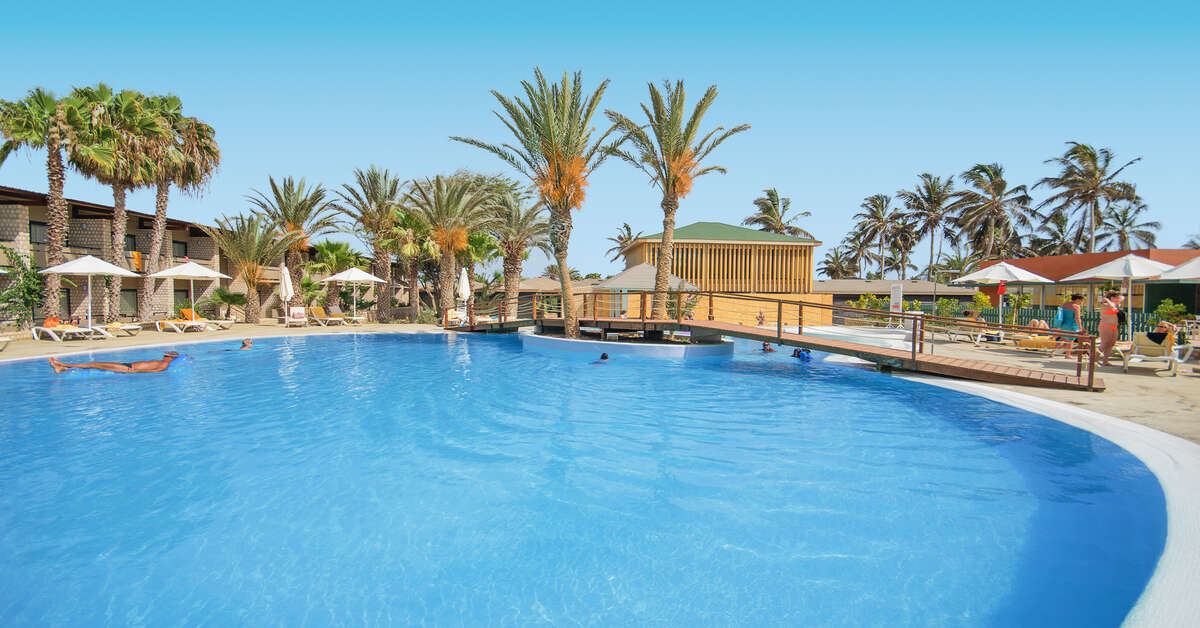 Een foto van het zwembad bij Oasis Belorizonte Hotel