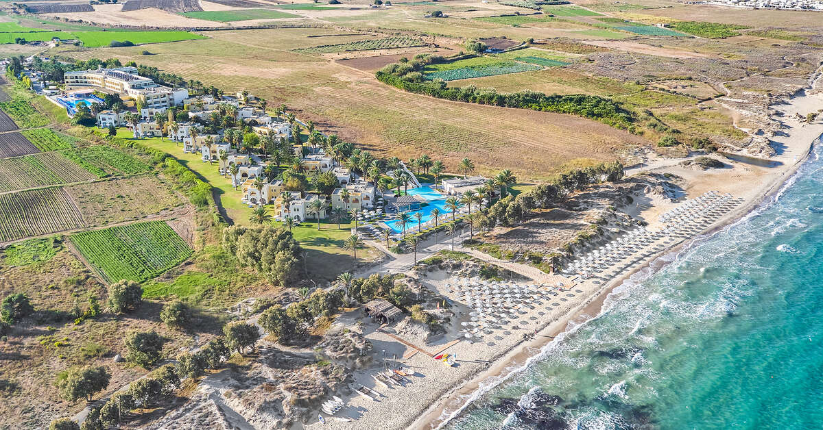 Een foto van de buitenkant van Grecotel Casa Paradiso