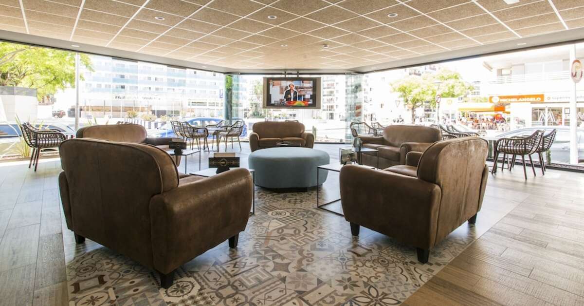 Een foto van het interieur van Appartementen California