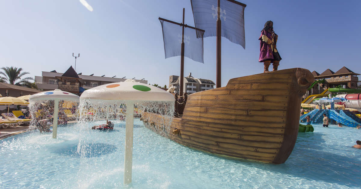 Een foto van het zwembad bij Eftalia Splash Resort