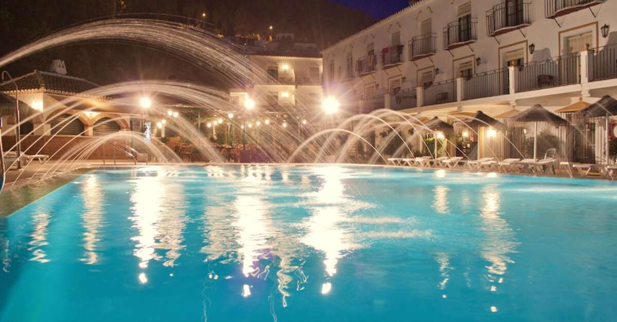 Een foto van het zwembad bij TRH Mijas Hotel